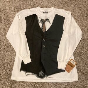 NWT Urban Pipeline boys long sleeve T shirt, white, size large